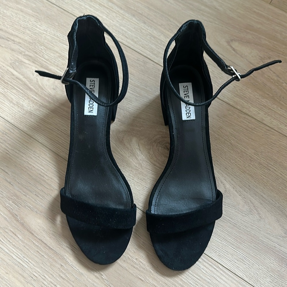 Steve Madden block heel- black suede - Picture 2 of 4